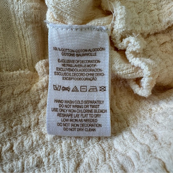 Free People 100% Cotton Boho Blouse Ivory Floral Embroidered Beaded Top Size S - Picture 9 of 11